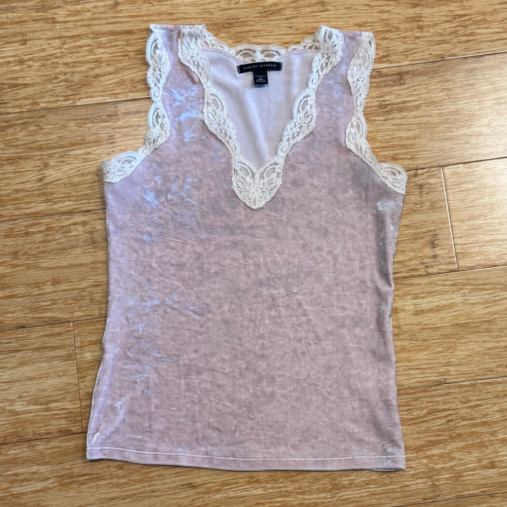 Banana Republic blush pink velour lace tank top